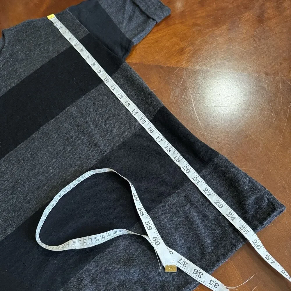 EILEEN FISHER 100% Merino Wool Italian Yarn Black Gray Sz L Sweater Top